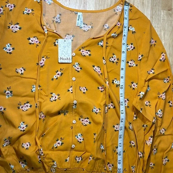 COPY - Mudd NWT Blouse Size XXL - Picture 6 of 7